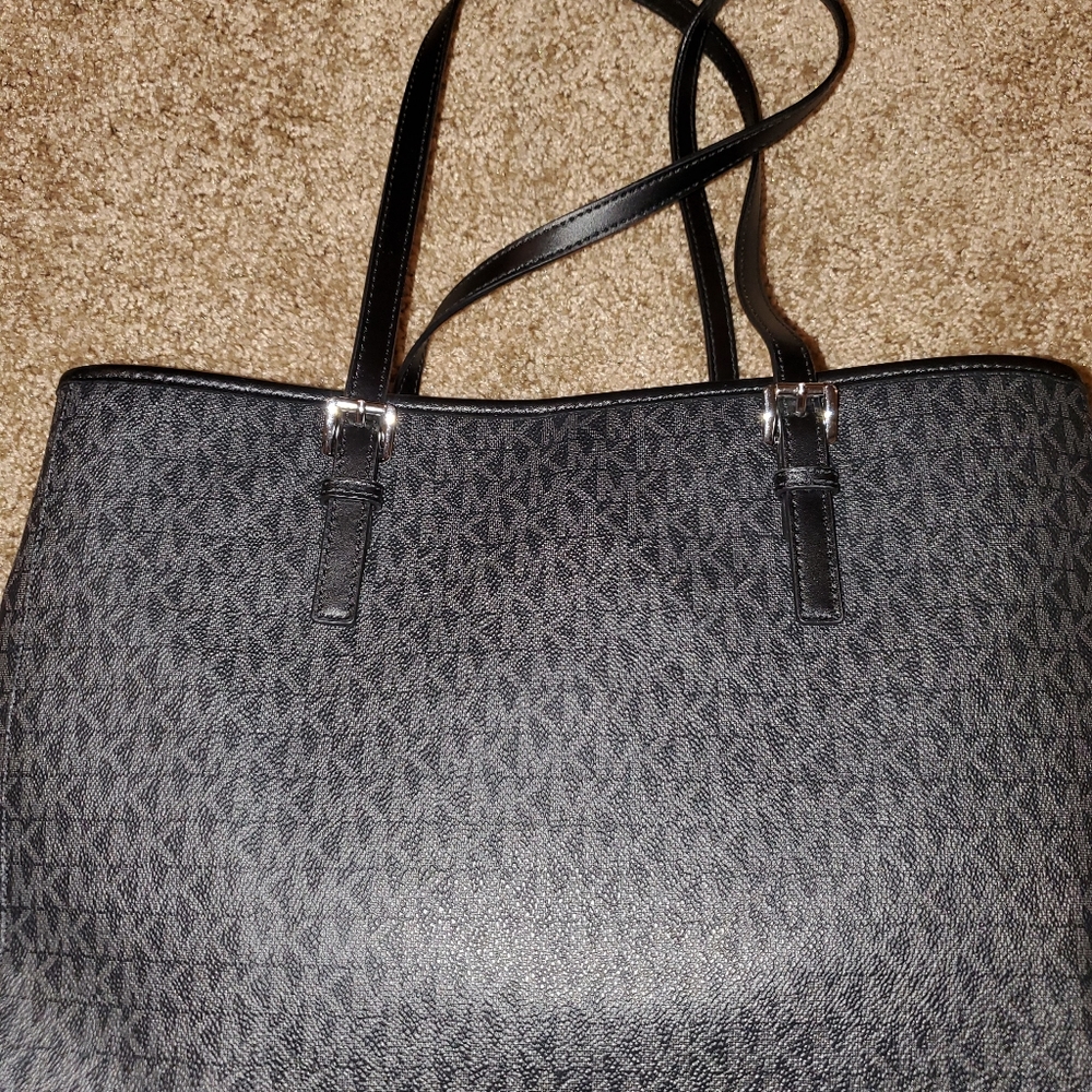 Michael Kors handbag and wallet